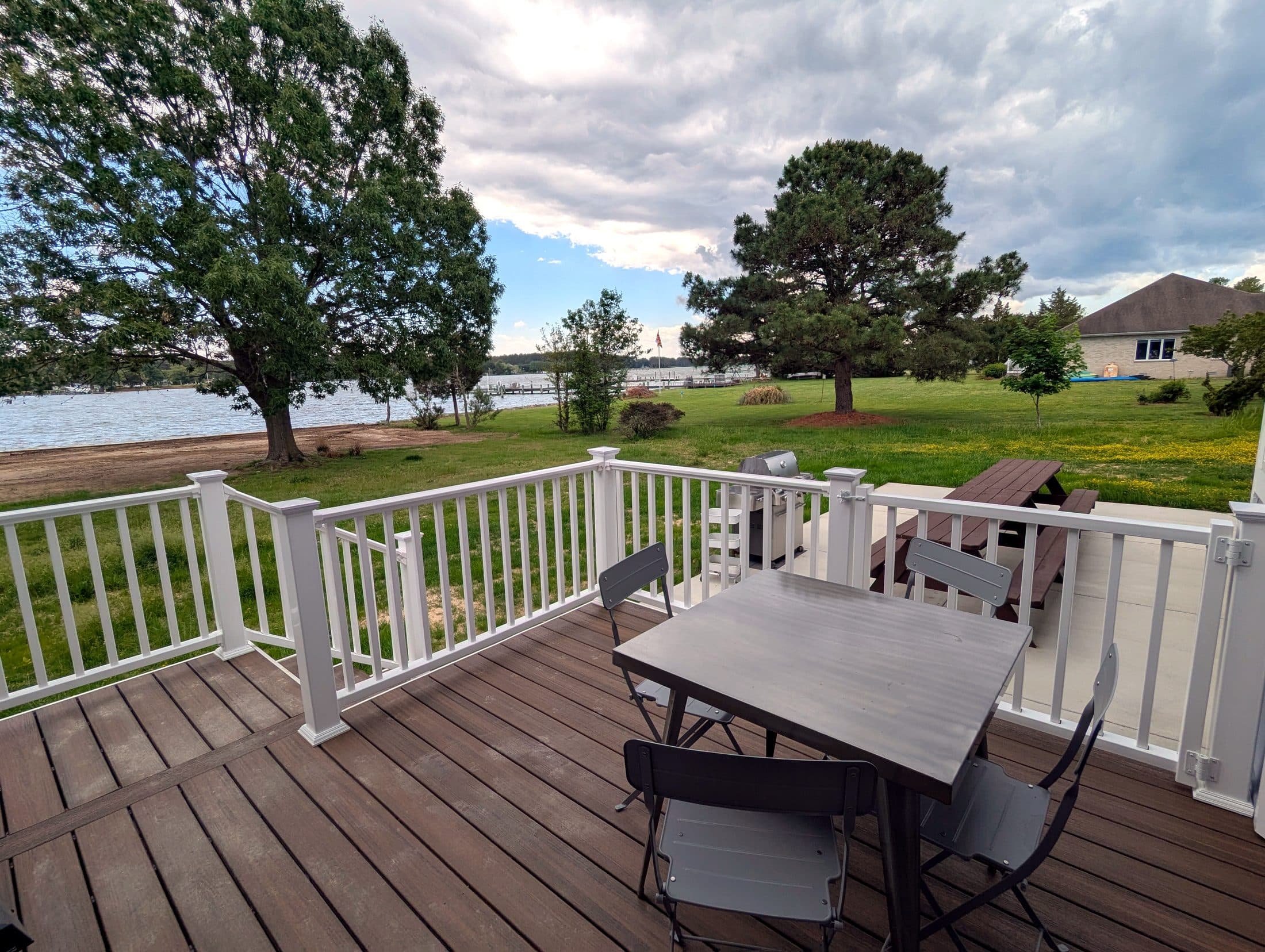 Golden hour over the water at Riverton Retreat